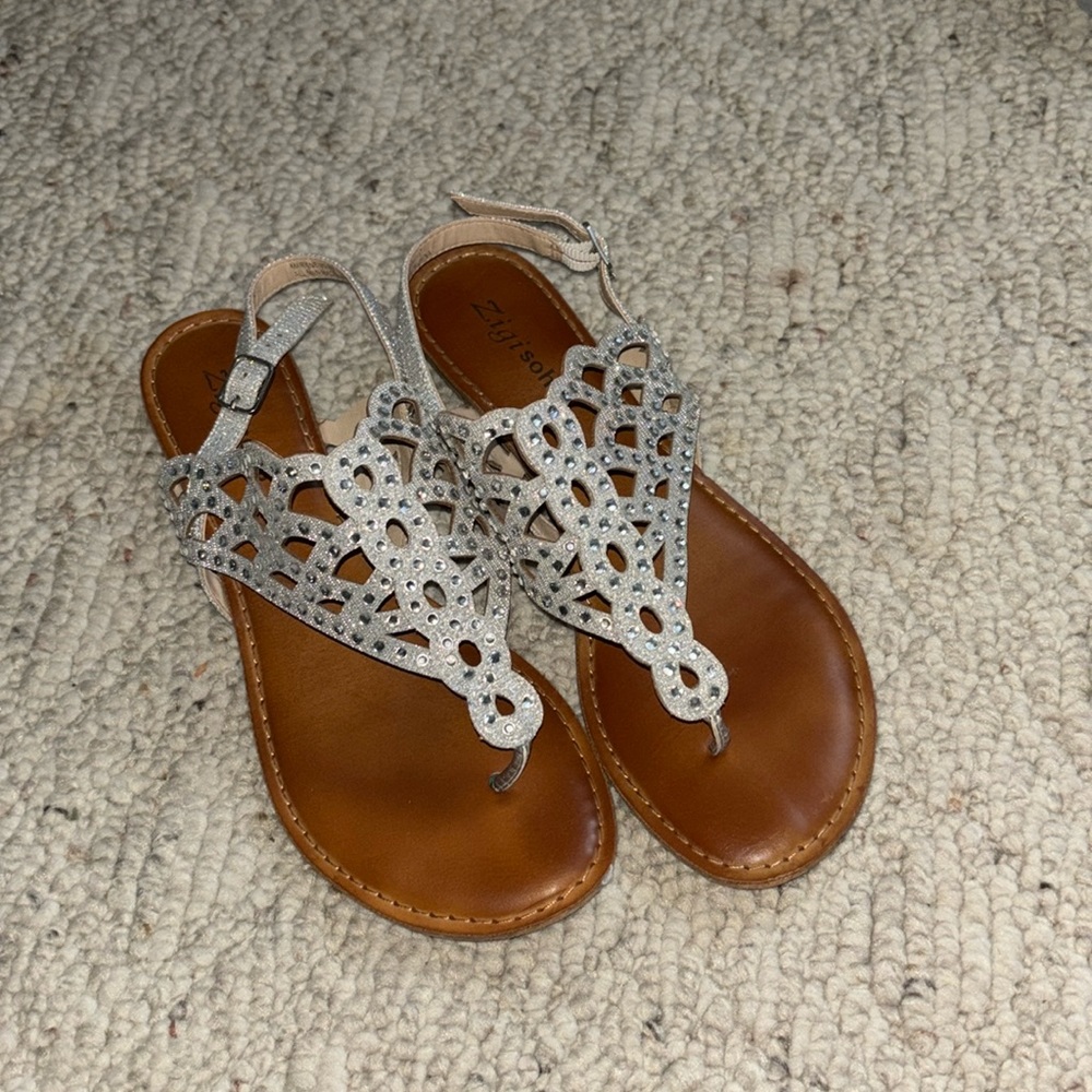 Sparkle sandals